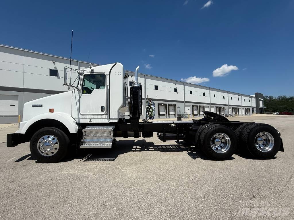 Kenworth T 800 وحدات الجر
