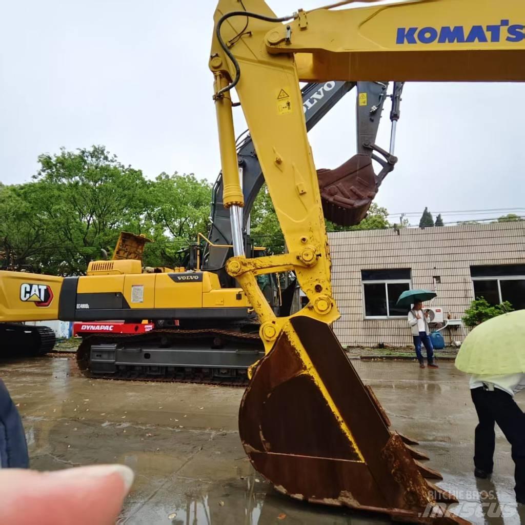 Komatsu PC 400-8 حفارات زحافة