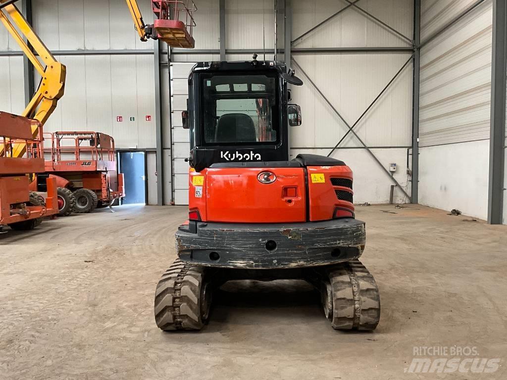 Kubota KX 057-4 حفارات صغيرة أقل من 7 طن (حفارات صغيرة)