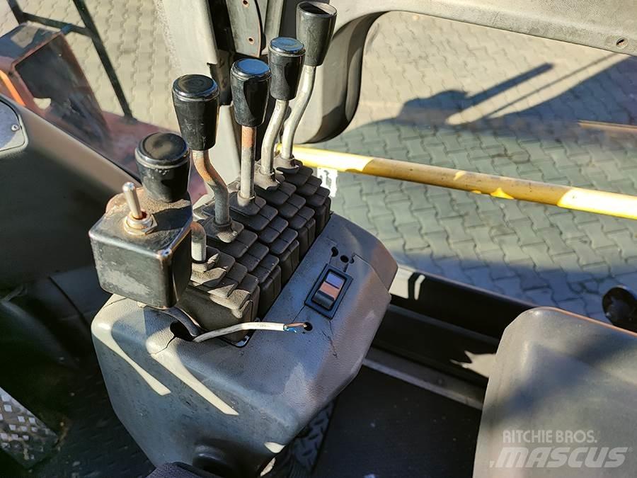 Kalmar DCE 150-12 شاحنات الديزل