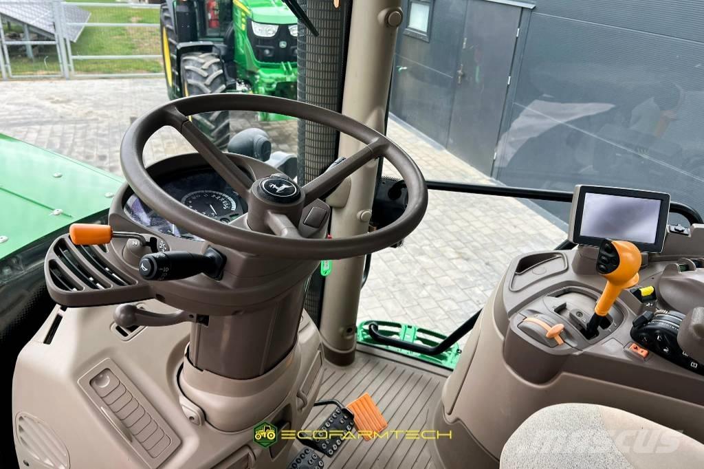 John Deere 6150 R الجرارات