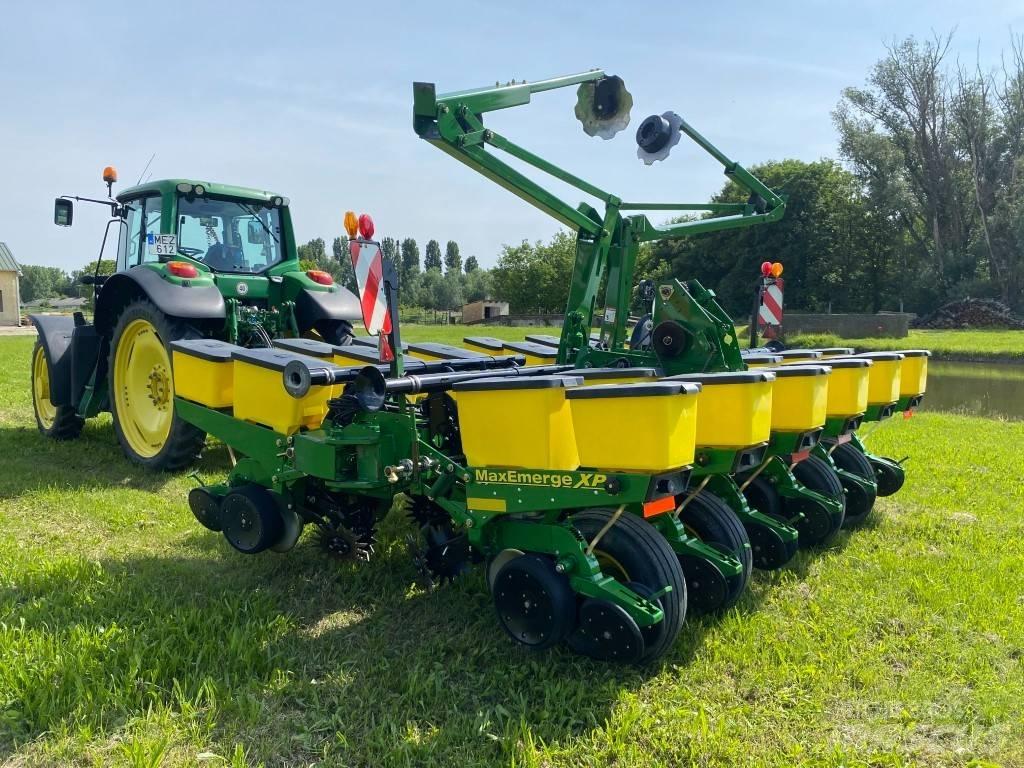 John Deere 1760 معدات بذر