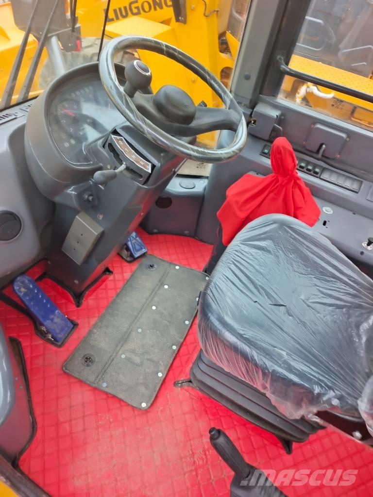 SDLG LG 956 L حفارات زحافة