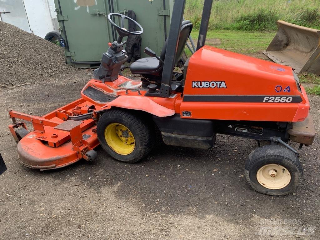 Kubota F 2560 أخرى