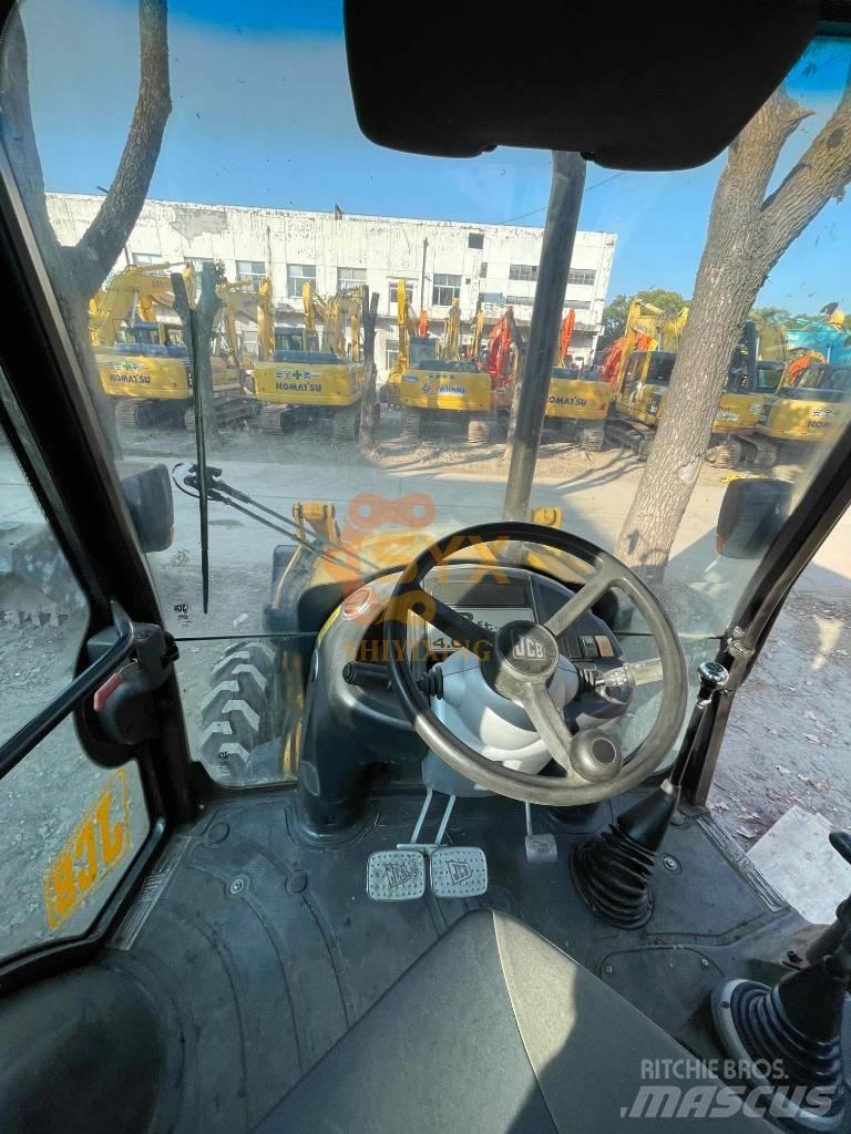 JCB 3 CX لوادر ذات جرافات عكسية