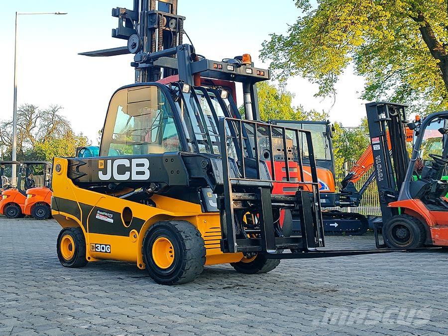 JCB TLT30G شاحنات LPG