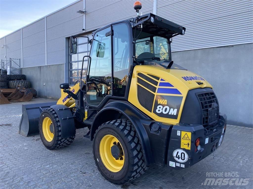 Komatsu WA80M-8EO لوادر متعددة الأغراض