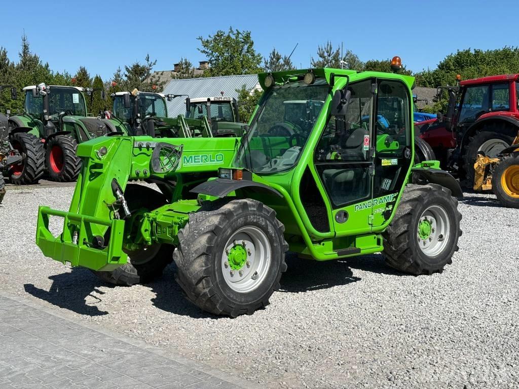 Merlo P 32.6 Top معدات مناولة لأغراض الزراعة