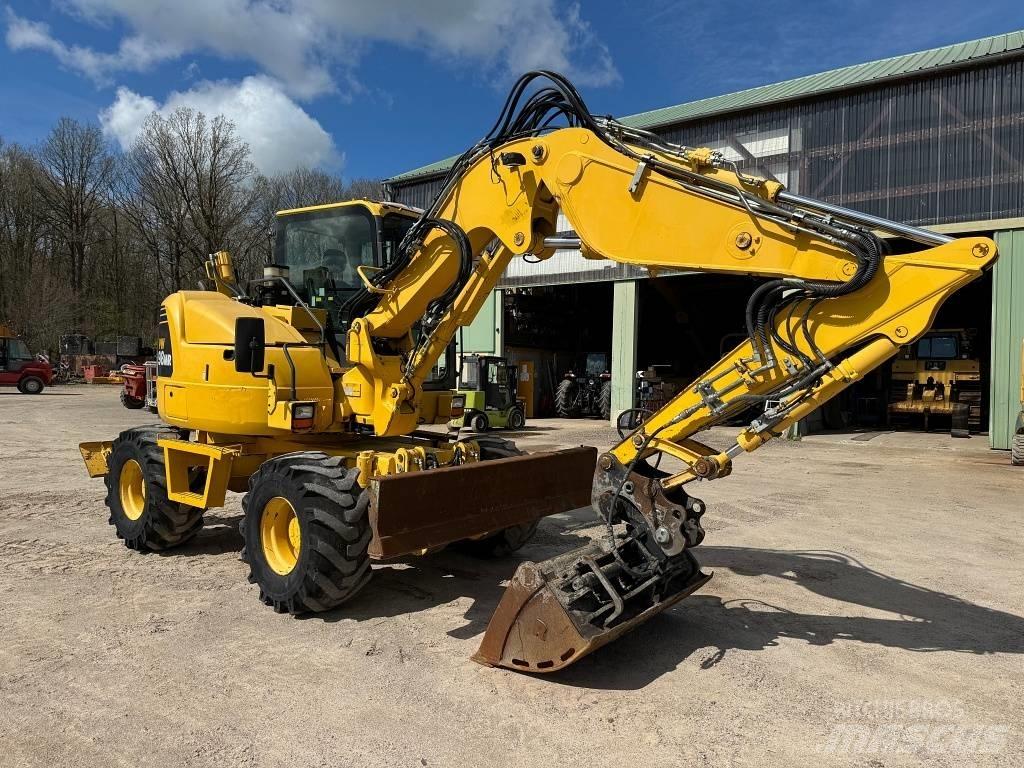 Komatsu PW 98 MR-8 حفارات بعجل