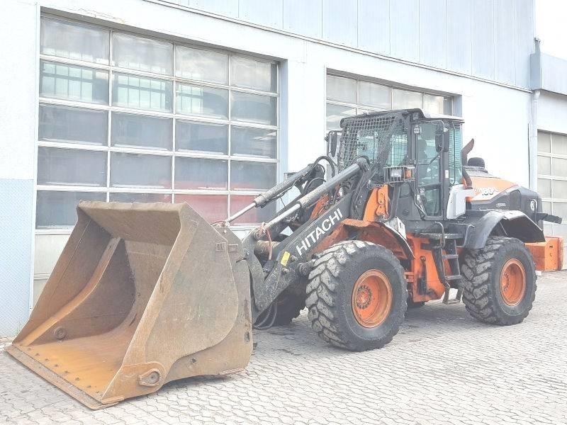 Hitachi ZW 180-6 PL لوادر بعجل
