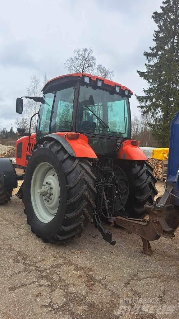 MTZ 2022.3 الجرارات