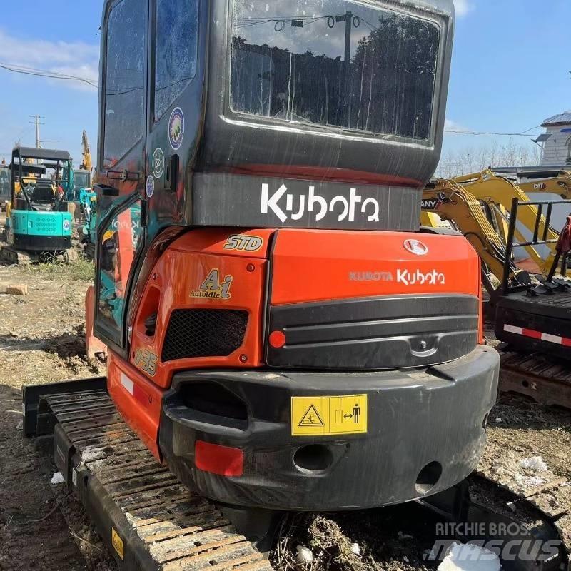 Kubota U 35 حفارات صغيرة أقل من 7 طن (حفارات صغيرة)