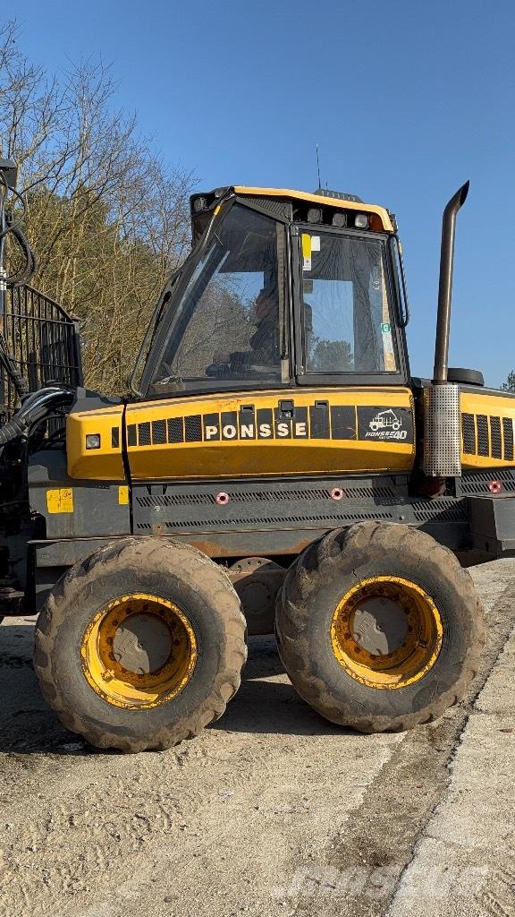 Ponsse Buffalo شاحنات