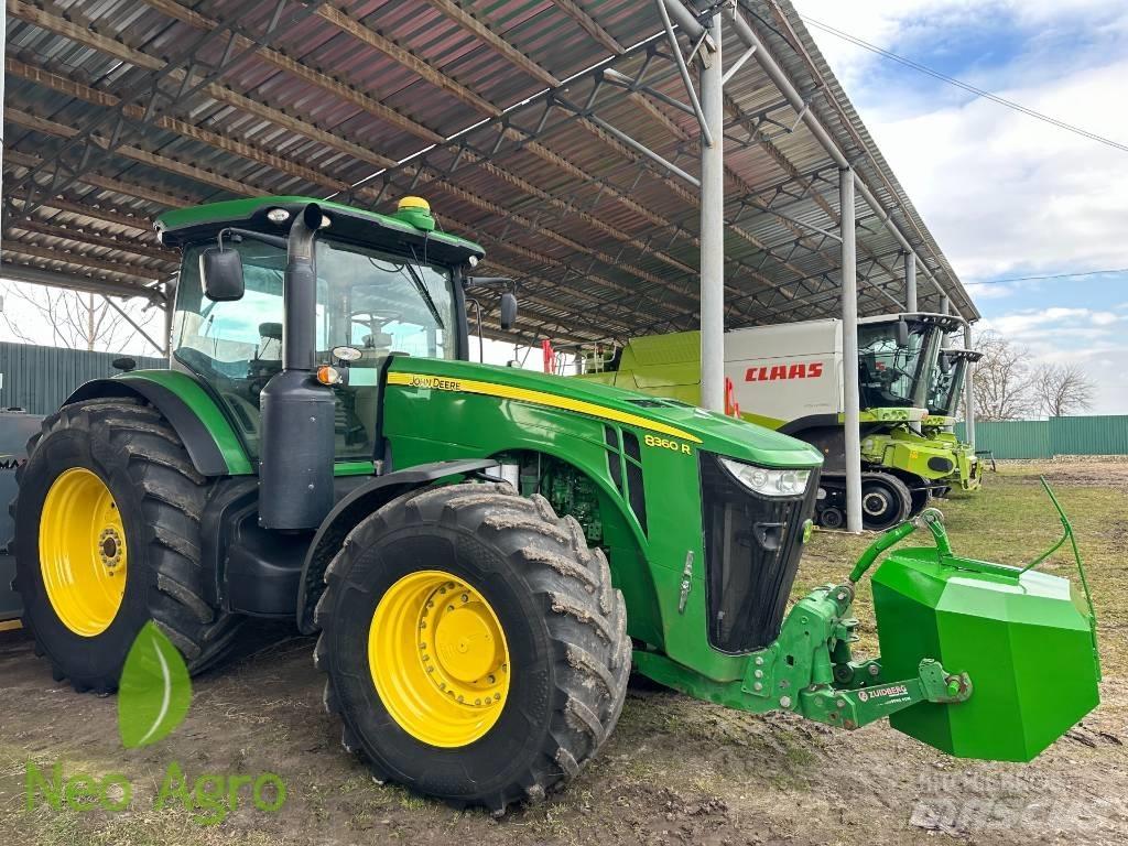John Deere 8360 R الجرارات