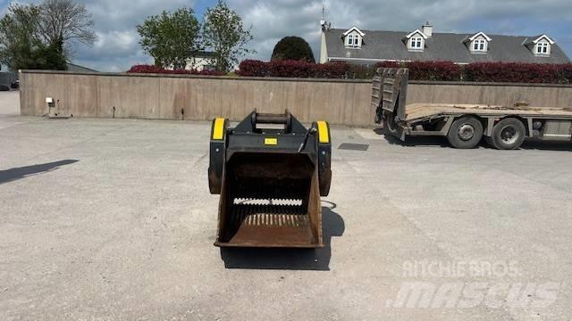 MB Crusher BF 90.3 سحق الدلاء