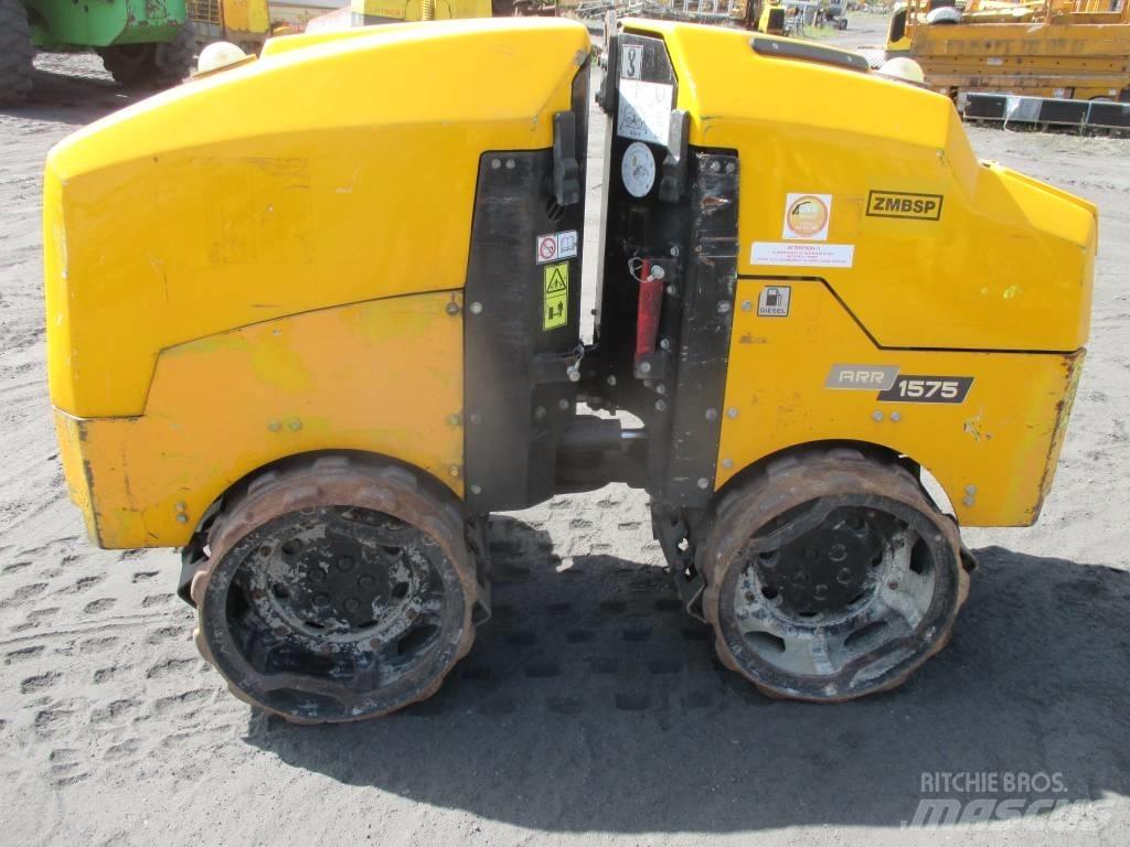 Ammann ARR 1575 ضاغطات التربة