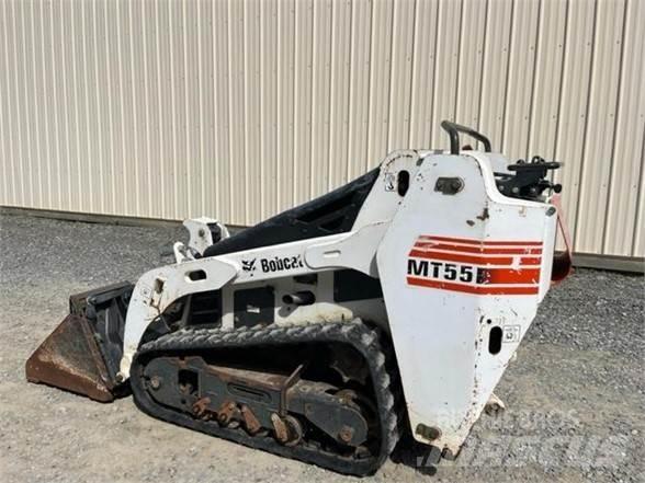 Bobcat MT55 لوادر انزلاقية التوجيه