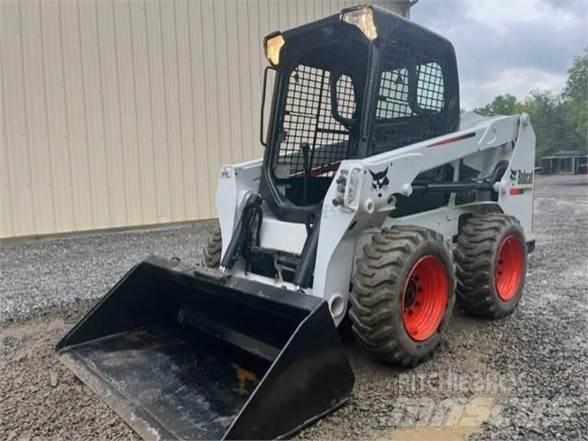 Bobcat S510 لوادر انزلاقية التوجيه