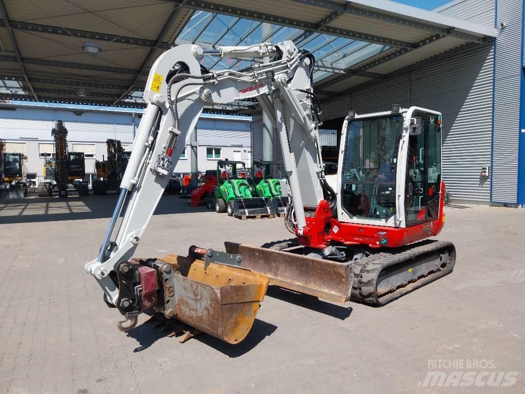 Takeuchi TB 370 حفارات صغيرة أقل من 7 طن (حفارات صغيرة)