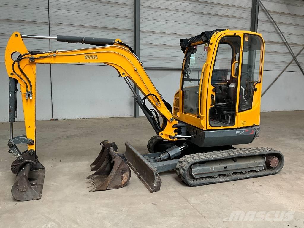 Neuson EZ 38 حفارات صغيرة أقل من 7 طن (حفارات صغيرة)