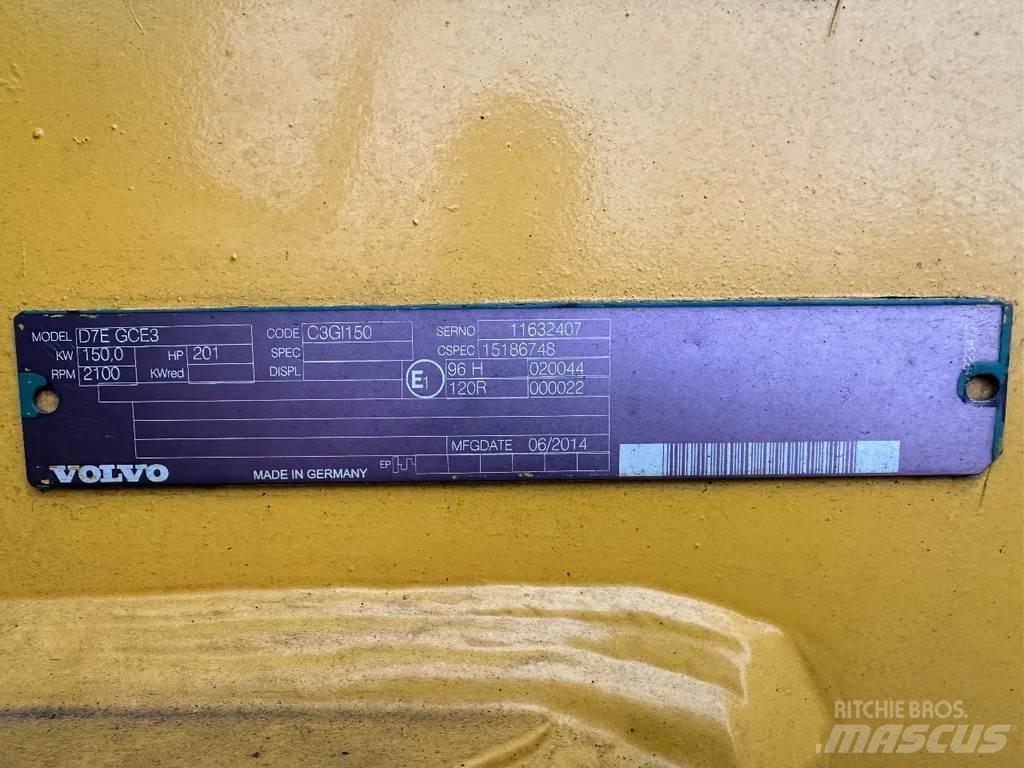 Volvo G 930 معدات تمهيد الطرق