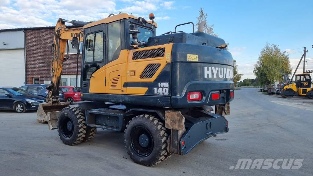 Hyundai HW 140 حفارات بعجل