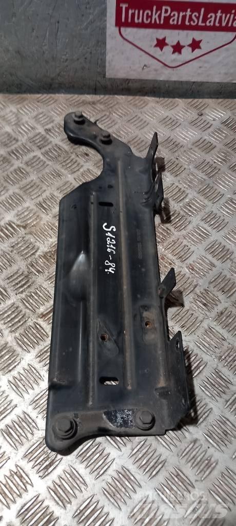 Scania R 440    1741217 الشاسيه والتعليق