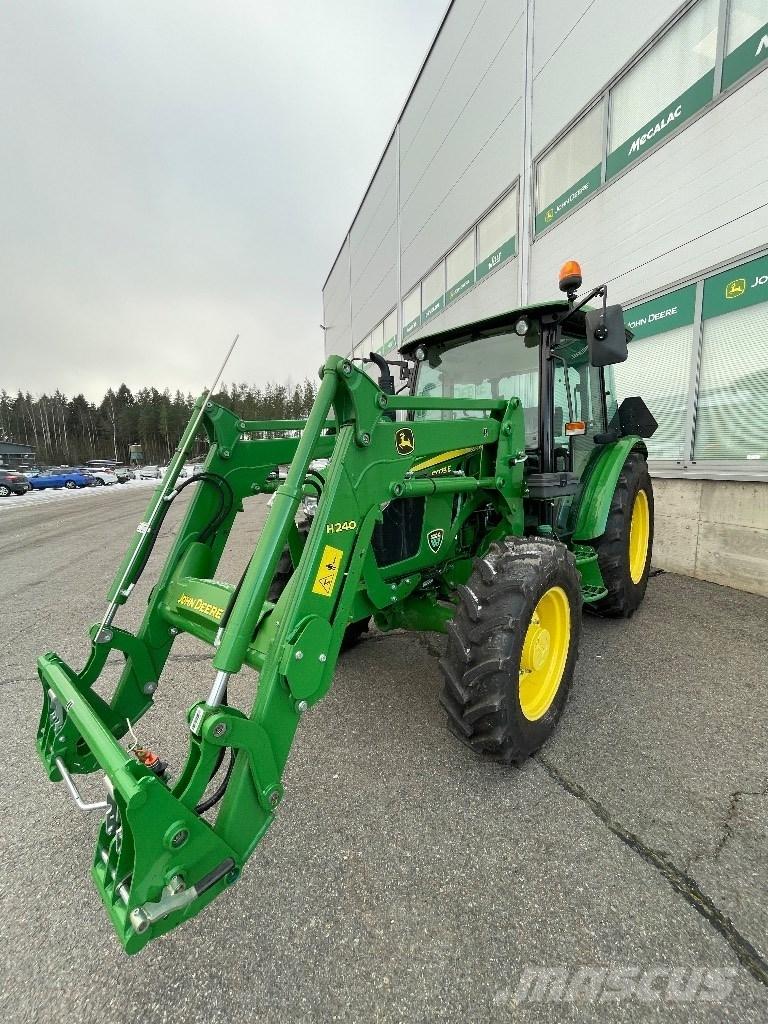 John Deere 5075 E الجرارات