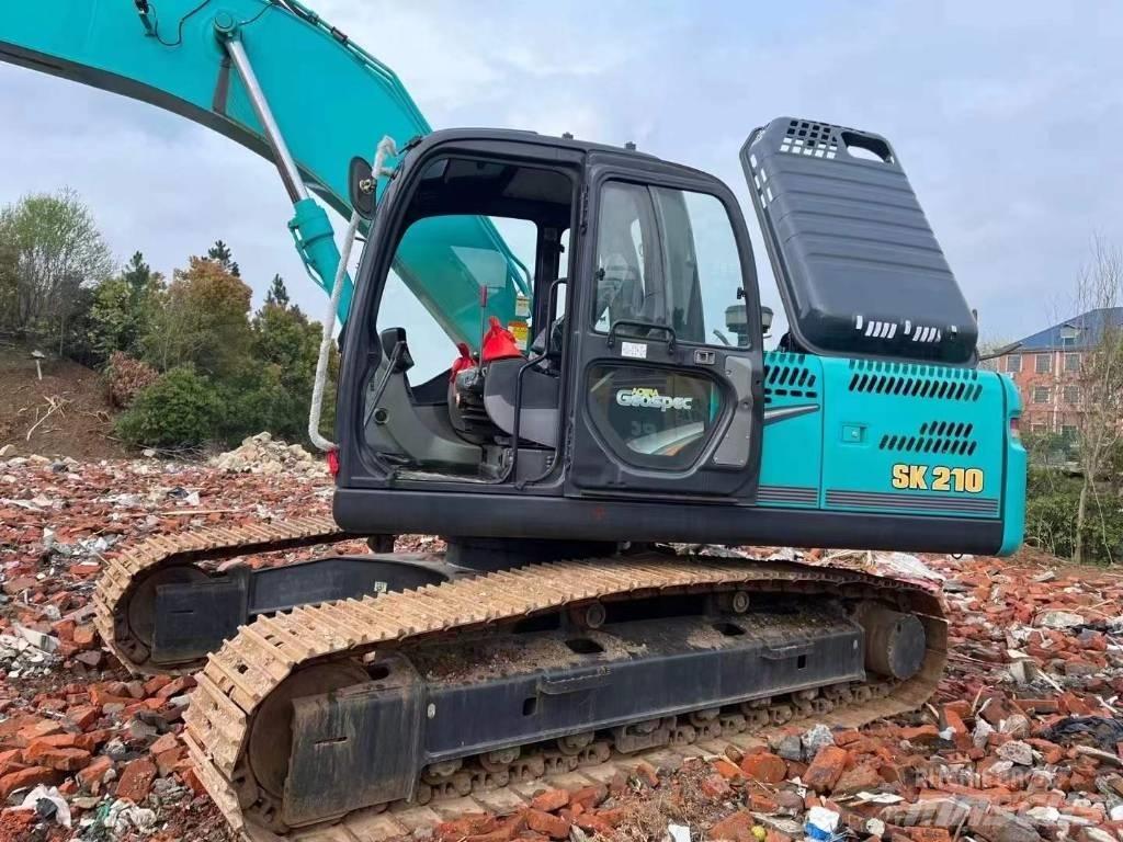 Kobelco SK 210 حفارات زحافة