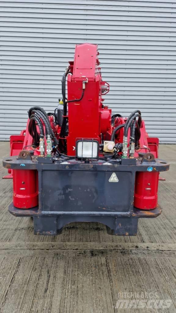 Unic URW-506 CDMER رافعات صغيرة