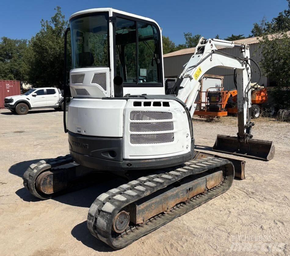 Yanmar Vio 50 U حفارات صغيرة أقل من 7 طن (حفارات صغيرة)