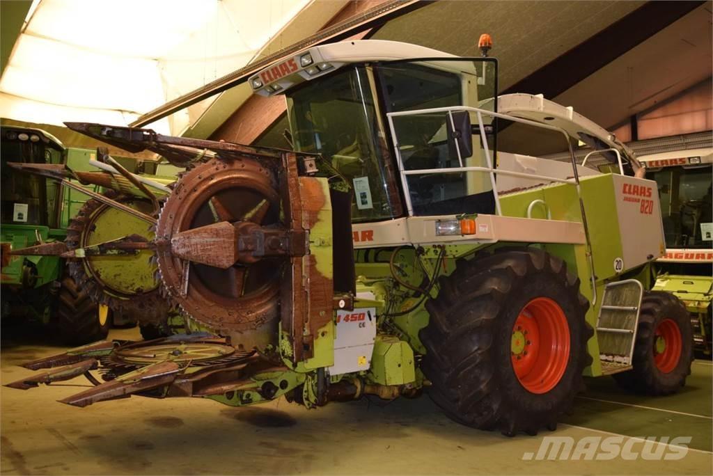 CLAAS Jaguar 820 علافات ذاتية الدفع