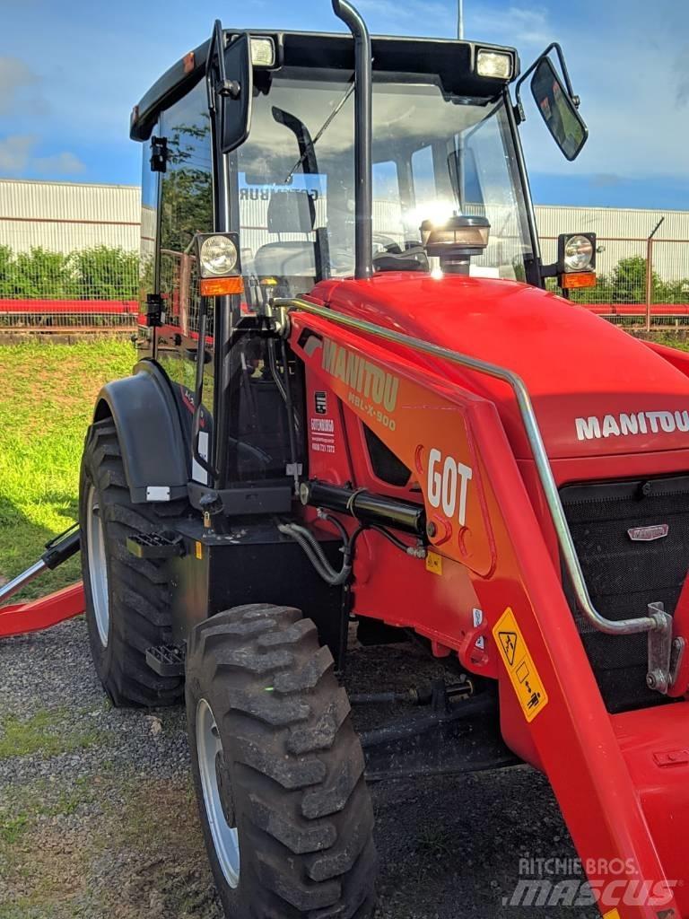 Manitou MBL-X 900 لوادر ذات جرافات عكسية