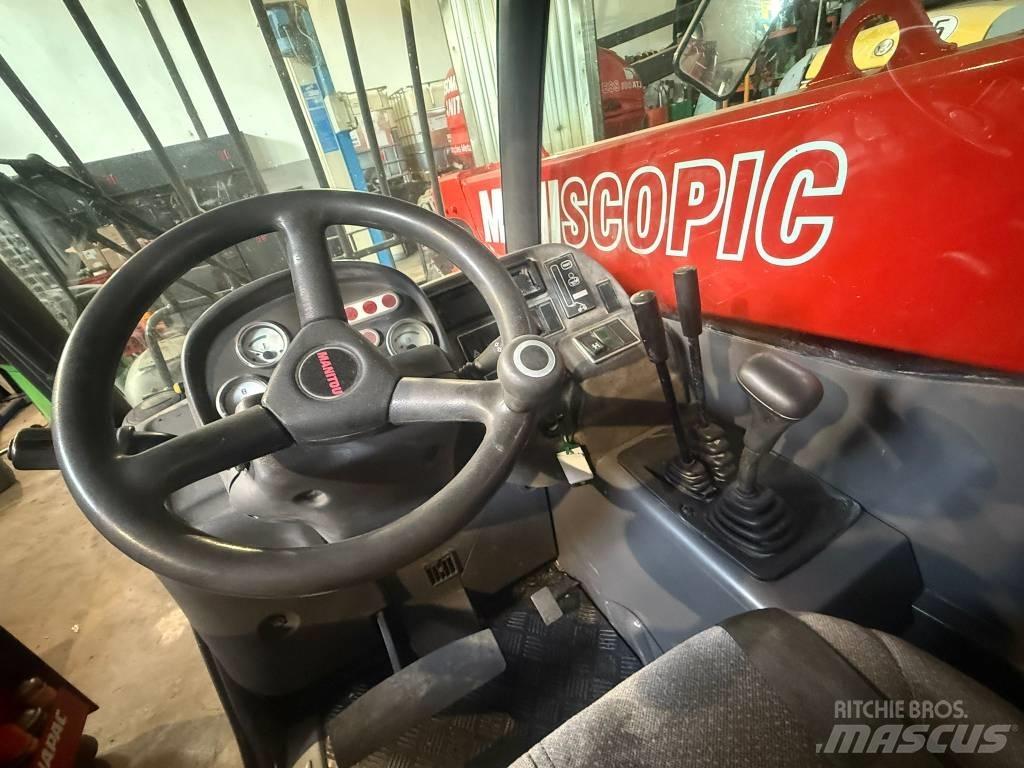 Manitou MT 523 مناولات متداخلة