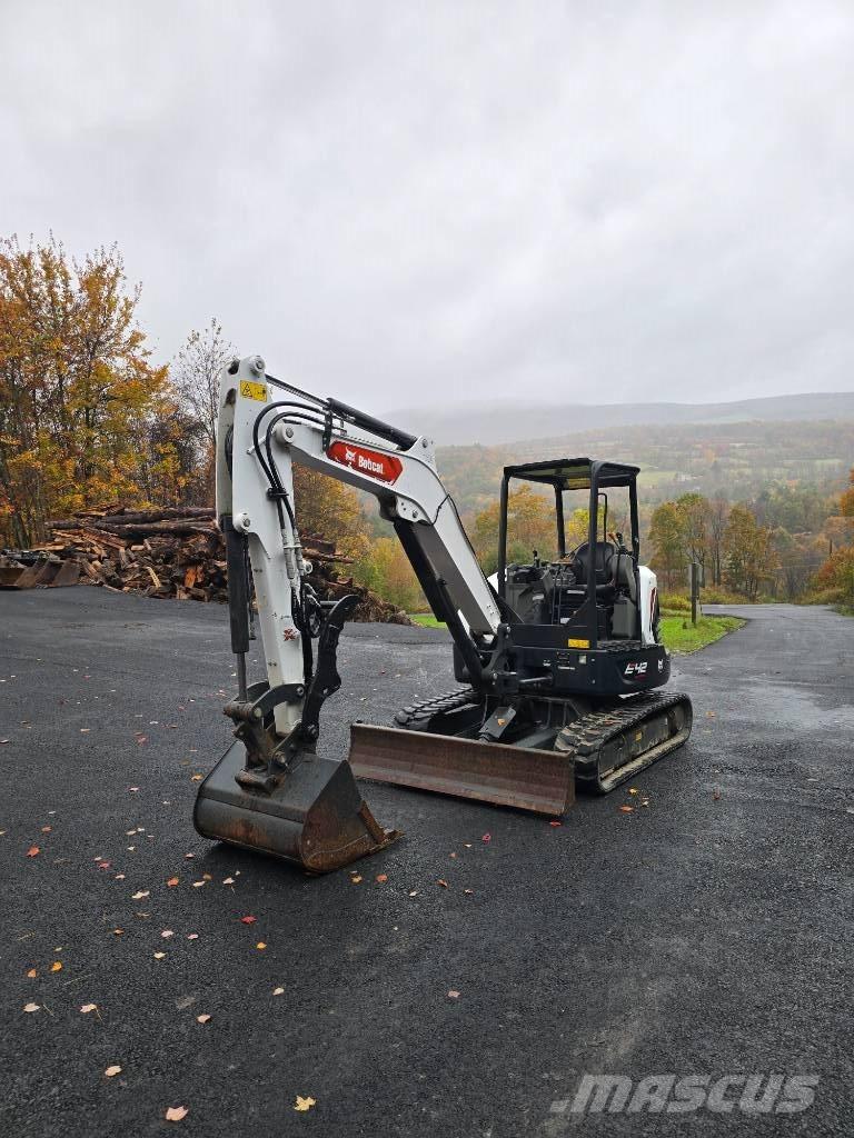 Bobcat E 42 حفارات صغيرة أقل من 7 طن (حفارات صغيرة)