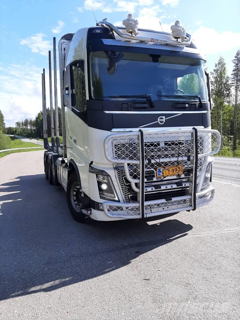 Volvo FH 16 شاحنات أشجار