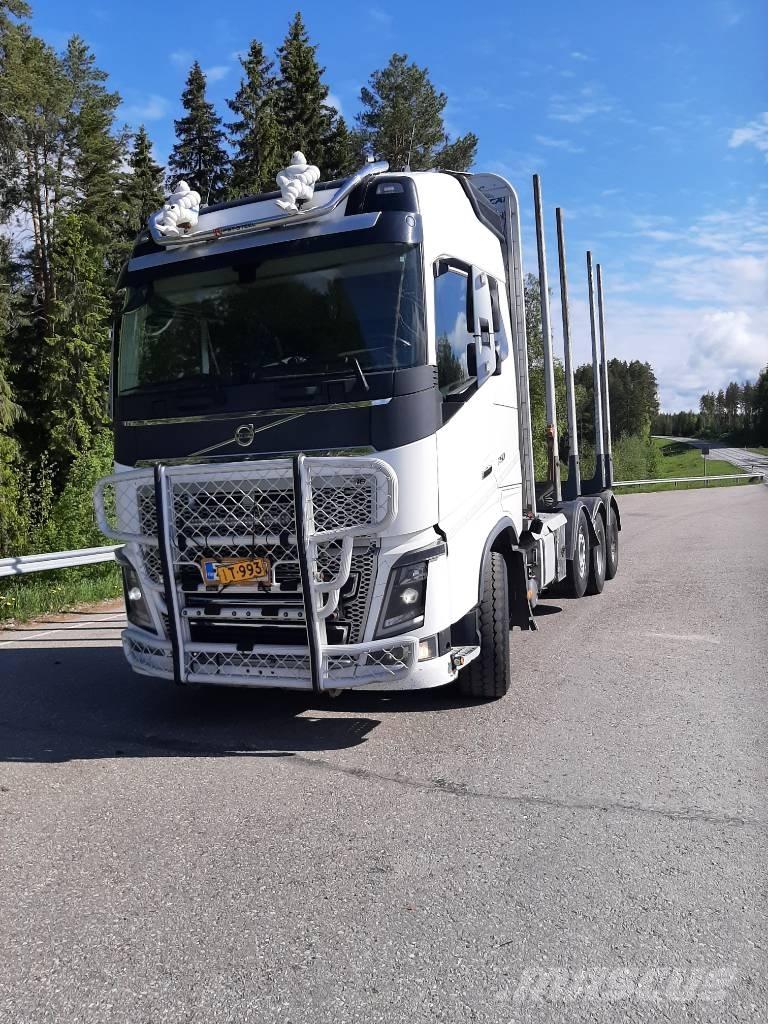 Volvo FH 16 شاحنات أشجار
