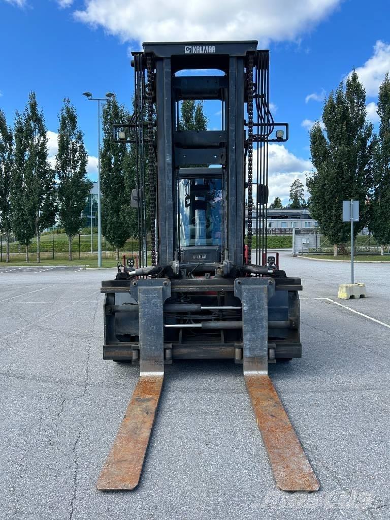 Kalmar DCG150-6 شاحنات الديزل