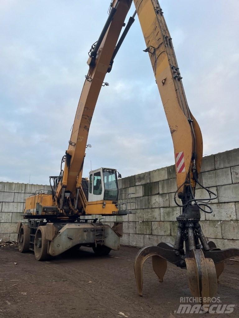 Liebherr A 954 B HD مناولات المخلفات / مناولات صناعية