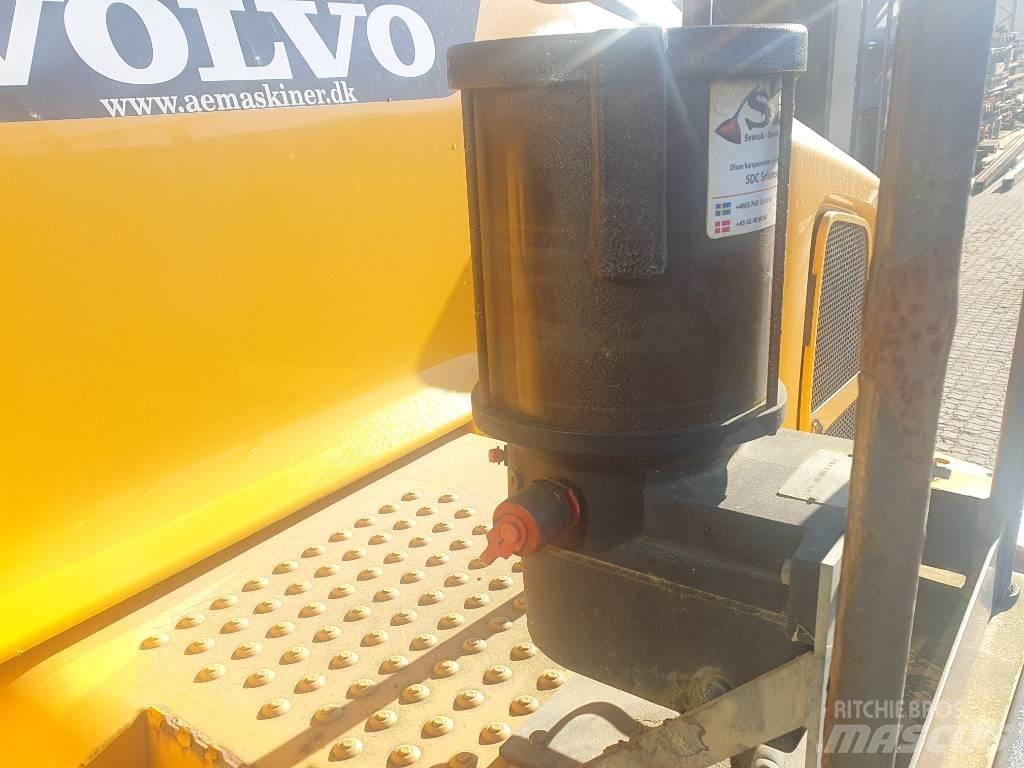 Volvo L 180 H لوادر بعجل