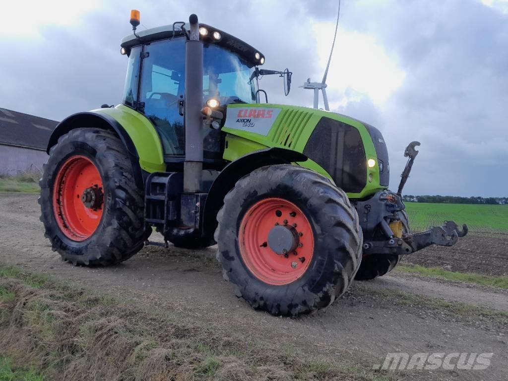 CLAAS 840 C-Matic الجرارات