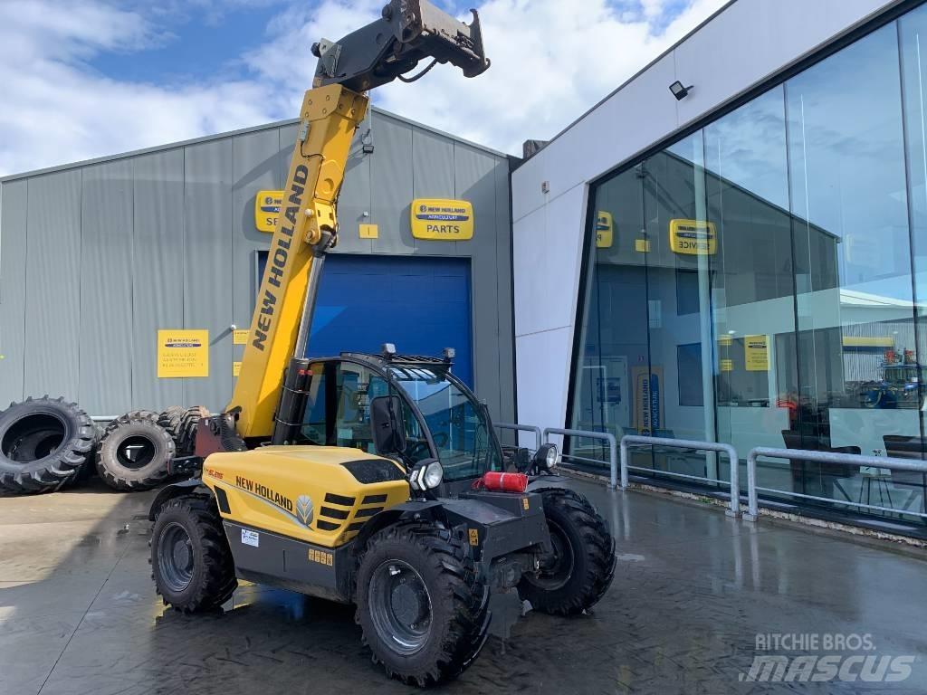 New Holland TH5.26 مناولات متداخلة
