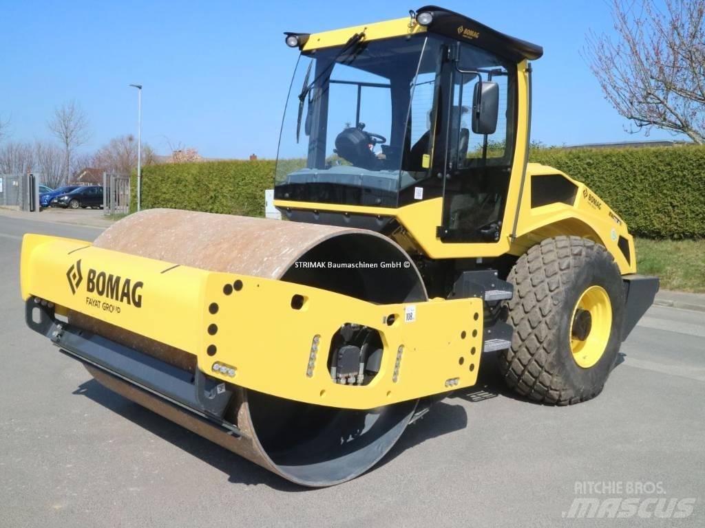 Bomag BW 211 D-50 مداحل أحادية الأسطوانة