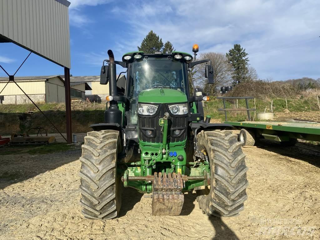 John Deere 6155 M الجرارات