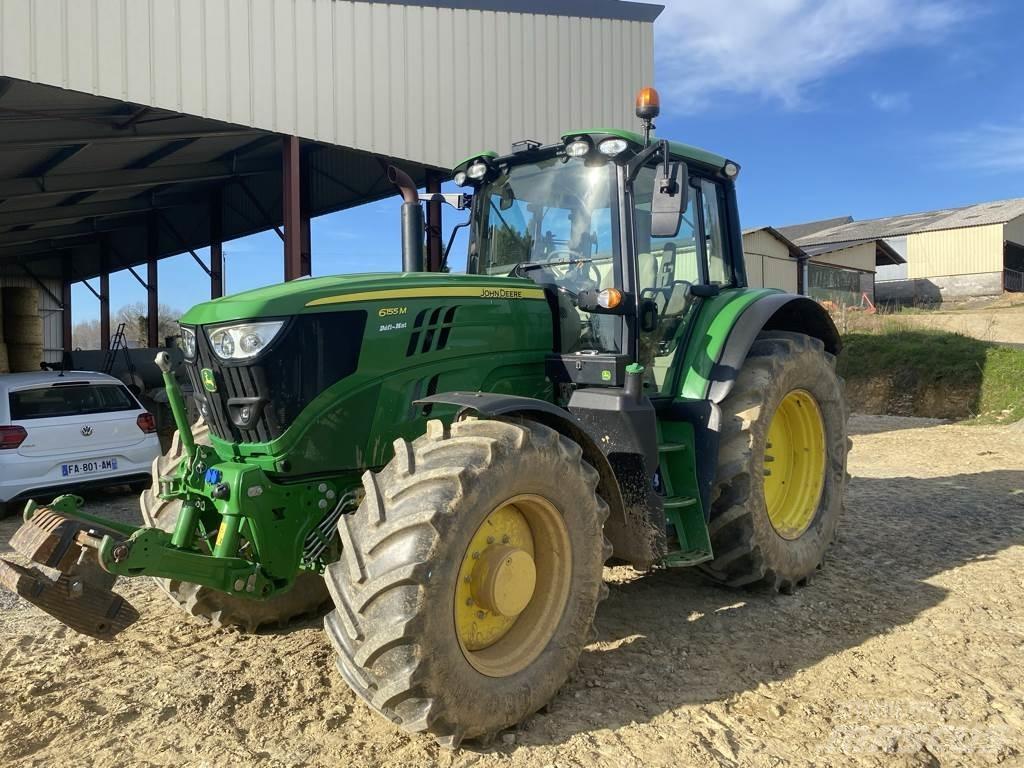 John Deere 6155 M الجرارات