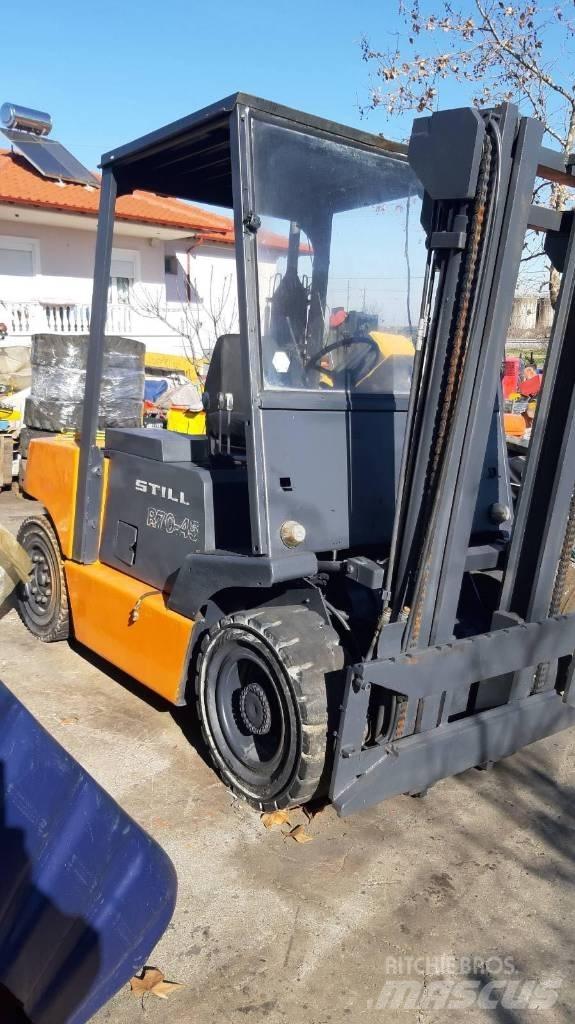 Still R 70-45 شاحنات الديزل