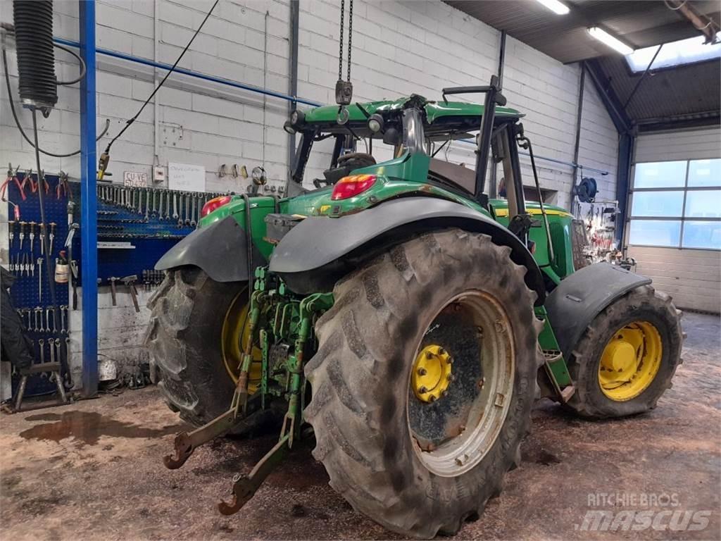 John Deere 6620 الجرارات