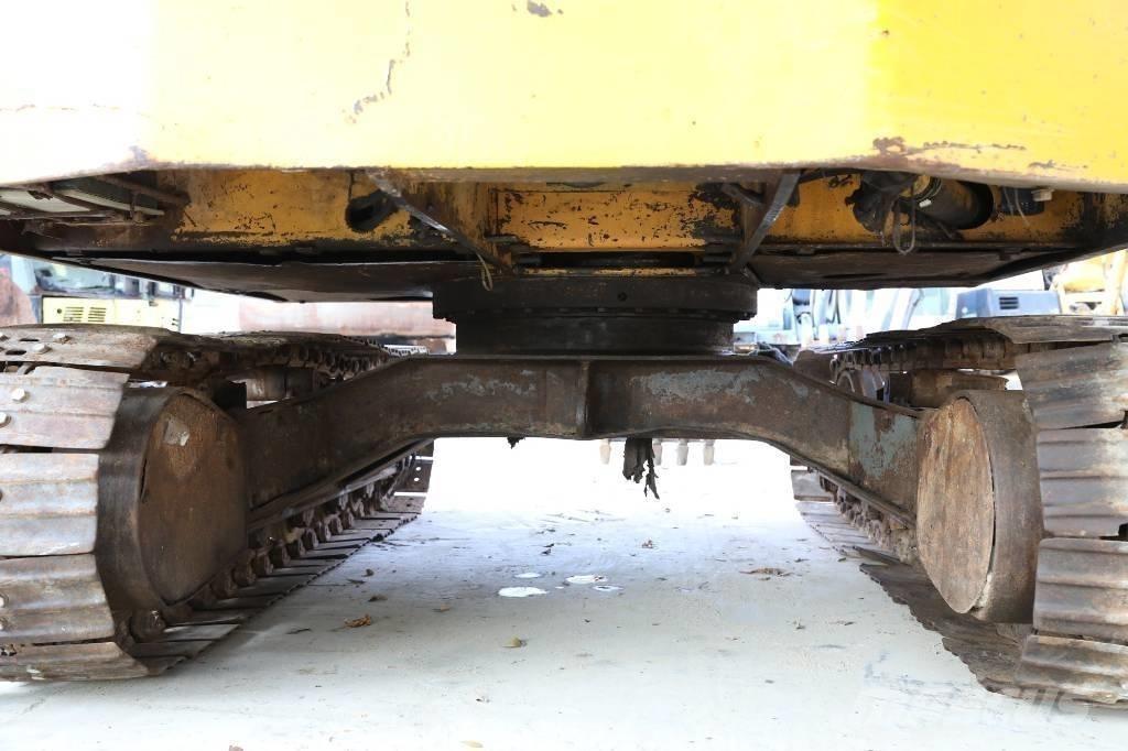 Kato HD 250 V II حفارات زحافة