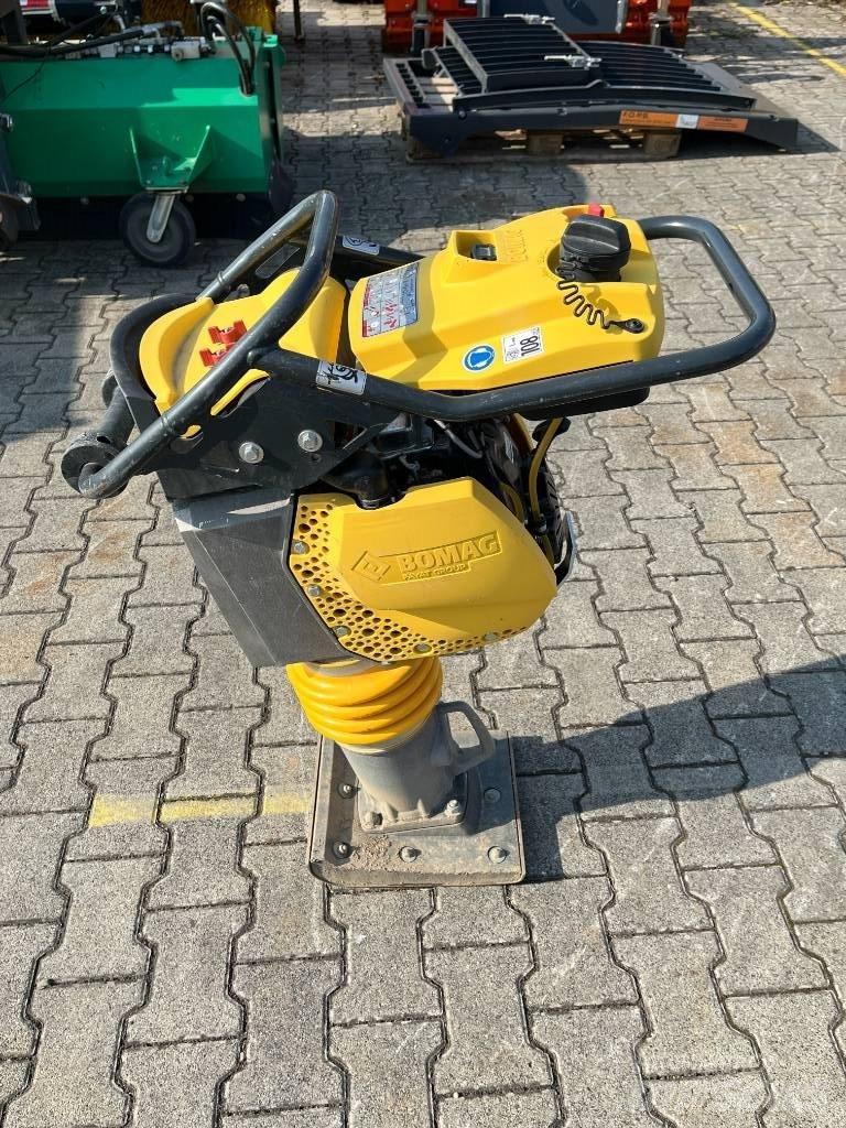 Bomag BT 65 ِدَكات