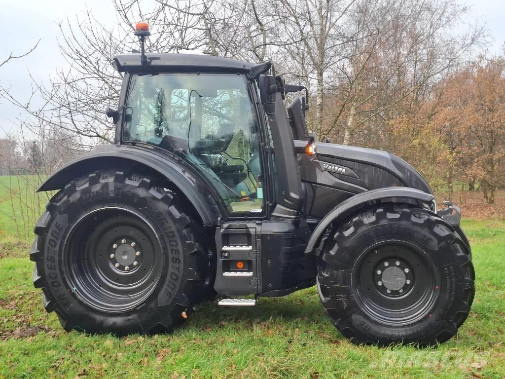 Valtra N175 D الجرارات